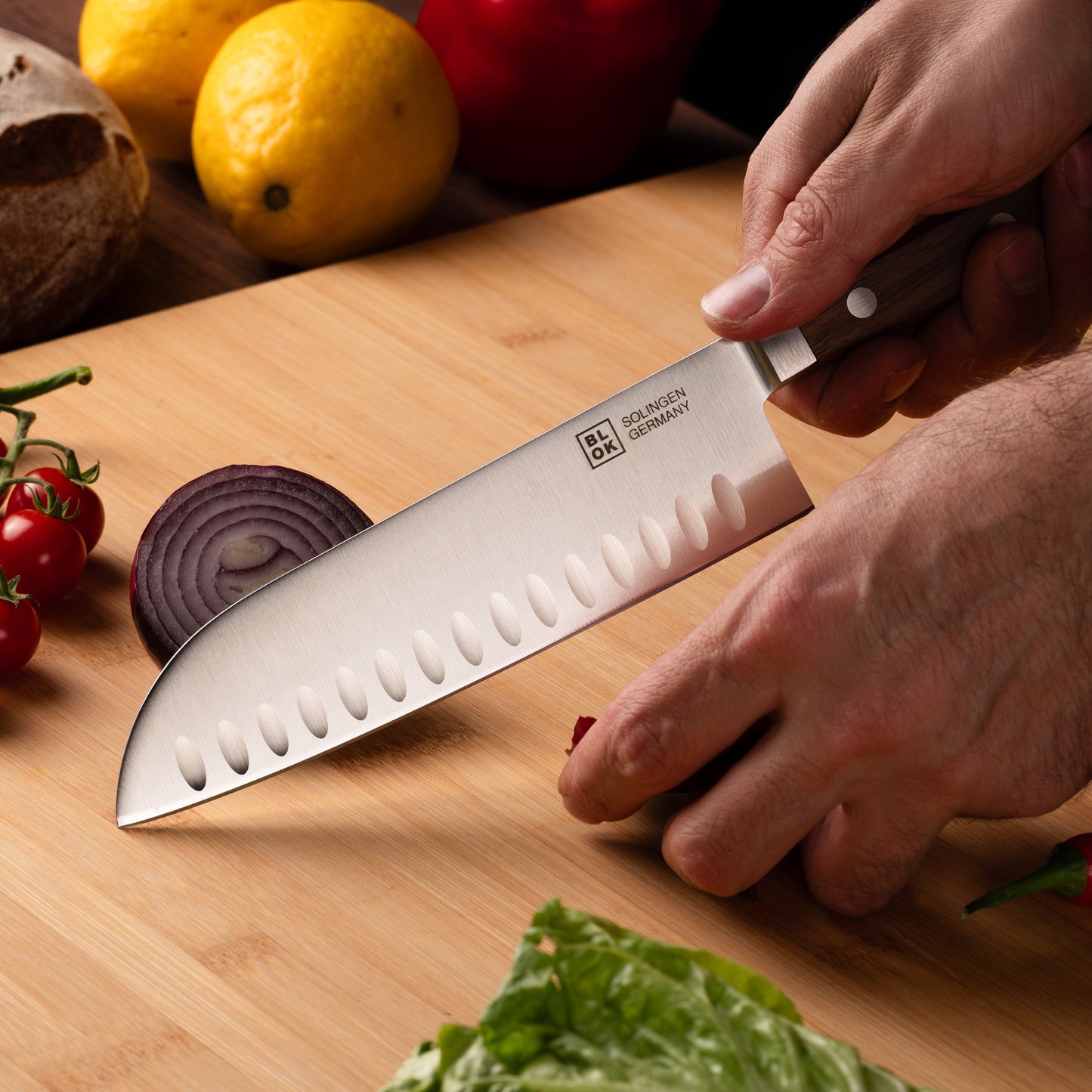 SANTOKU KNIFE